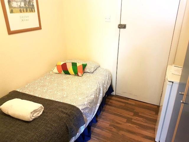 Room for rent in London Borough of Brent, Greater London