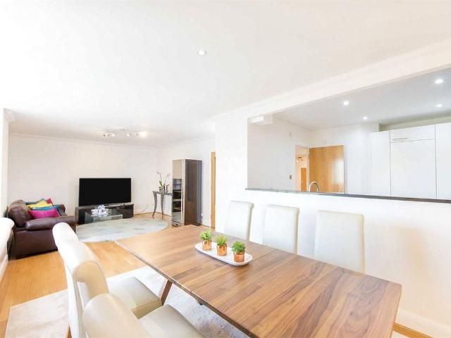 Apartment for rent in Greater London