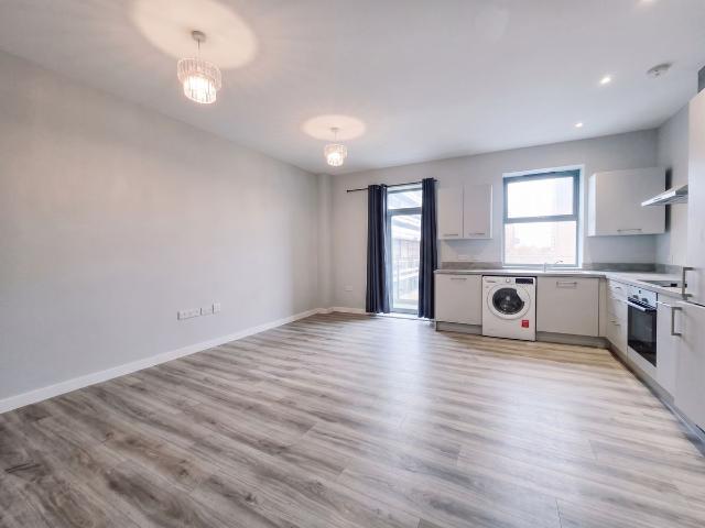 Apartment for rent in Southend City Centre Neighbourhood, Southend-on-Sea