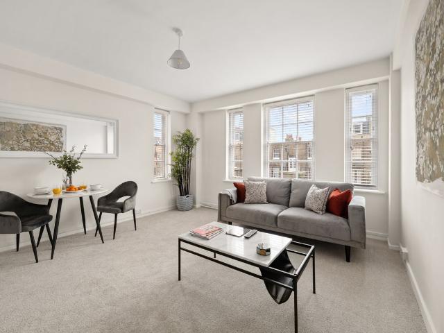 Apartment for rent in Pimlico, Greater London