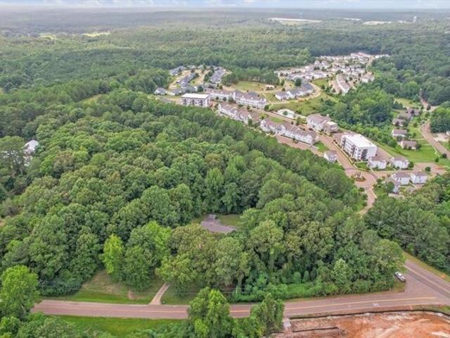 Land for sale in Oxford, Mississippi