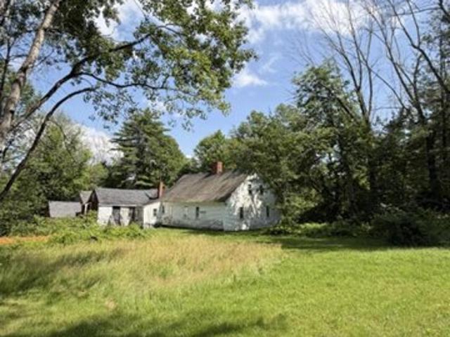 House for sale in New Hampshire