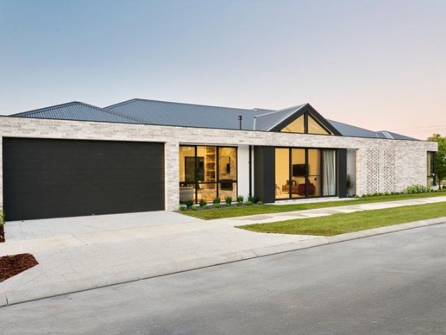 Cottage for sale in Chidlow, Western Australia