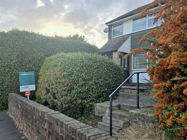 House for rent in Grange Hill, Epping Forest