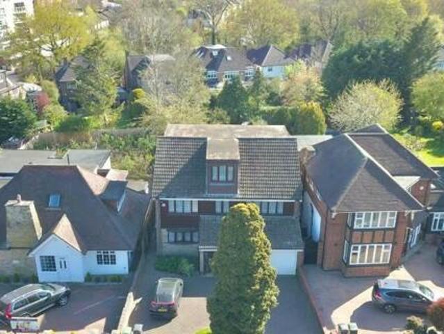 House for sale in Chigwell, Epping