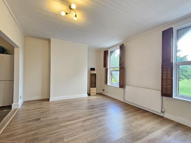 House for rent in Woodford Bridge, Greater London