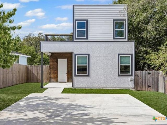 House for sale in Lockhart, Texas