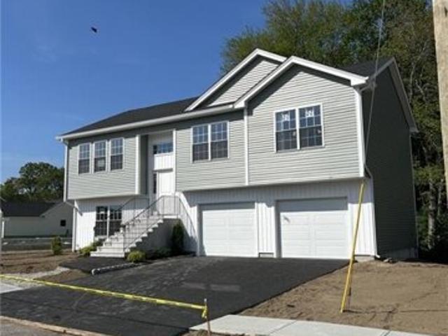 House for sale in Warwick, Kent County