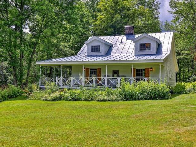 House for sale in Gaysville, Vermont