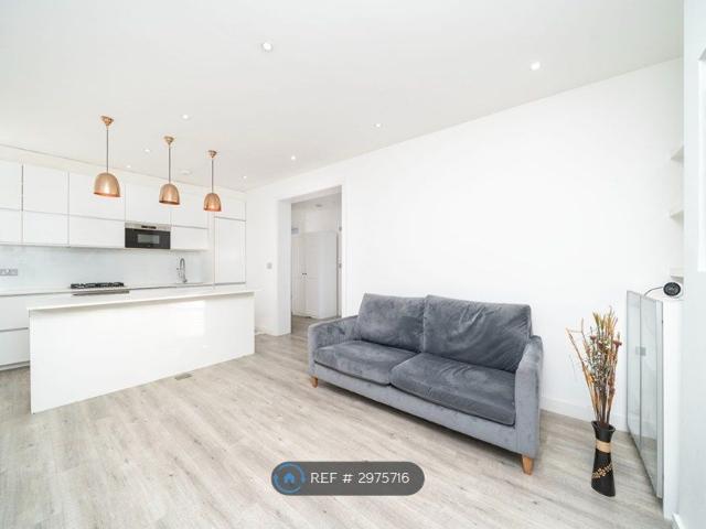 Apartment for rent in Golders Green, Greater London