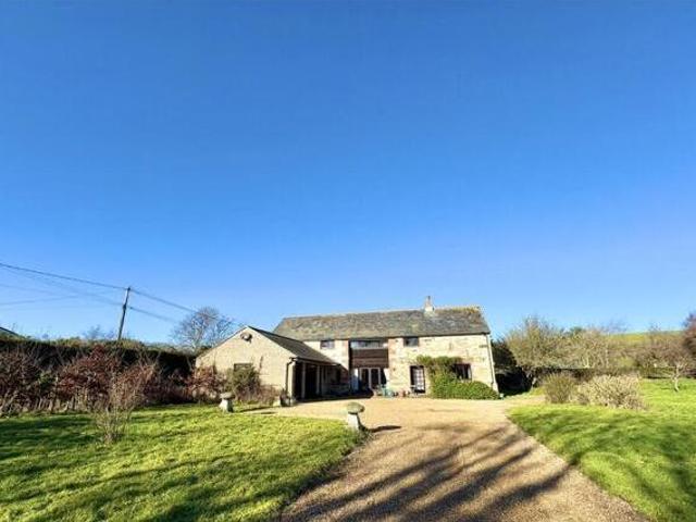 House for sale in Newport