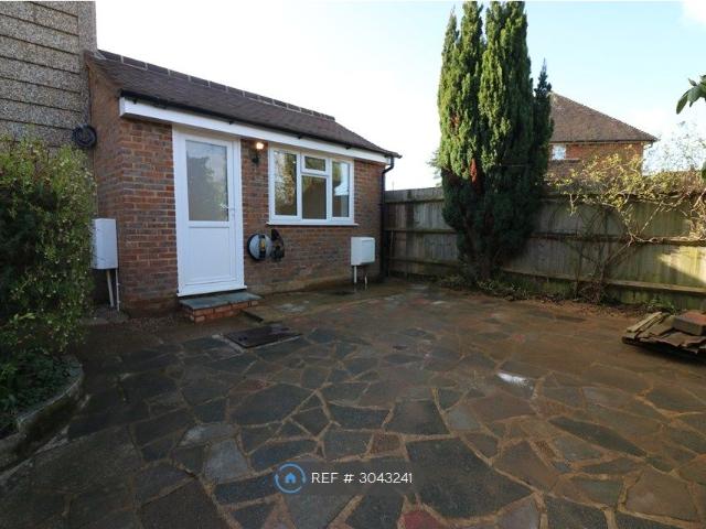 Apartment for rent in Shalford, Westborough