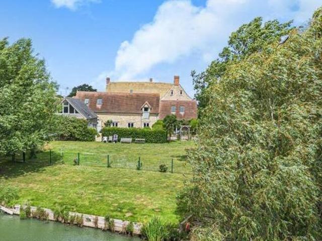 House for sale in The Slade, Oxfordshire