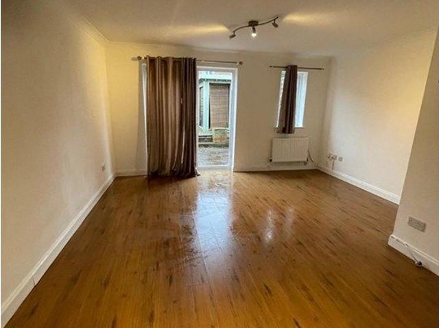 House for rent in Worcester Park, Greater London