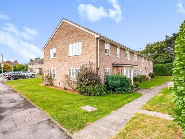 House for rent in Trench Wood, Bourne Vale