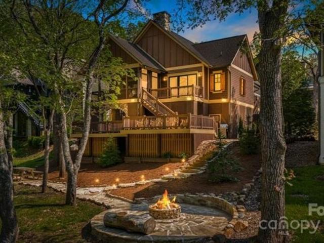 House for sale in Cullowhee