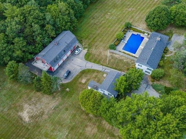 House for sale in China, Maine