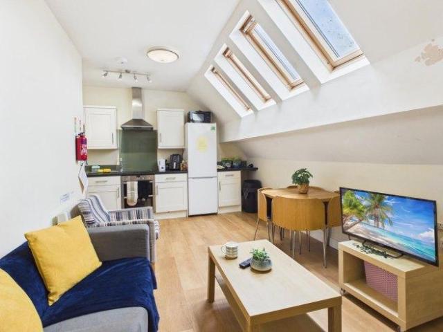 House for rent in Castle and Priory Precinct, Bare