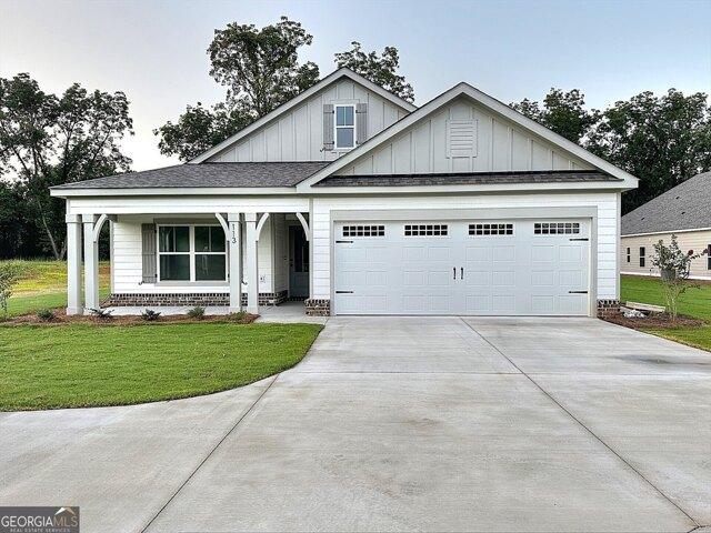 House for sale in Pine Mountain