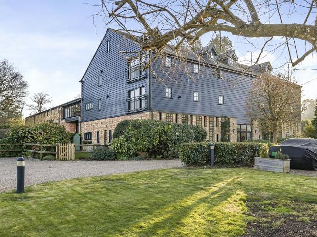Apartment for rent in The Butts, Kent