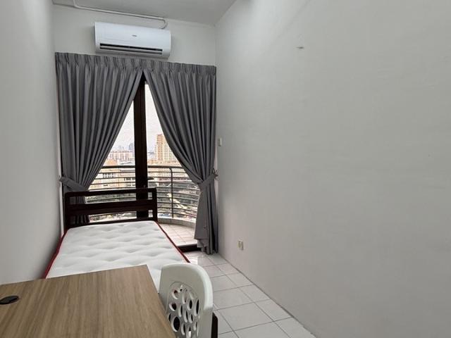 Room for rent in Petaling, Damansara Damai
