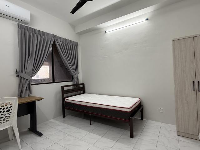 Room for rent in Petaling, Damansara Damai