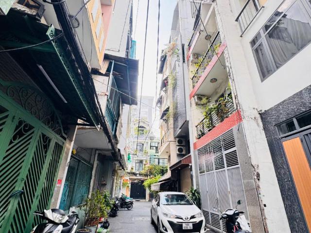 Nhà mặt phố bán