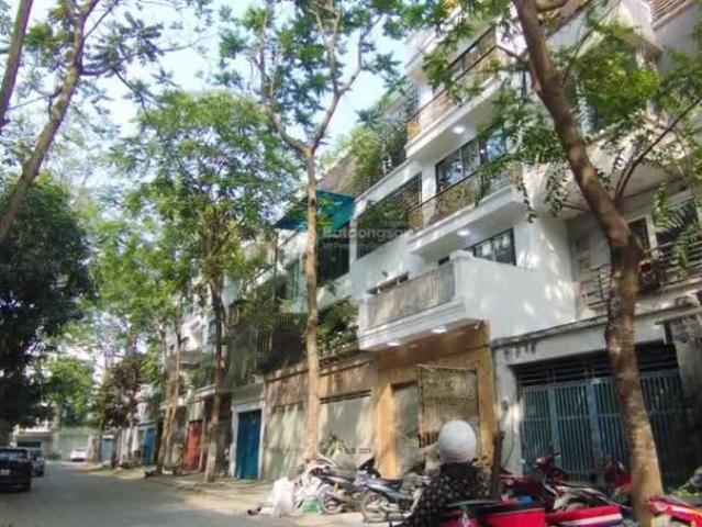Nhà bán tại Hoàn Kiếm, Hà Nội