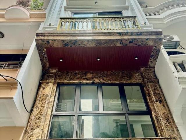 Nhà bán tại Hoàn Kiếm, Hà Nội