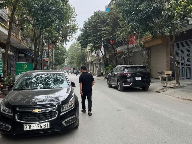 Nhà bán tại Hoàn Kiếm, Hà Nội