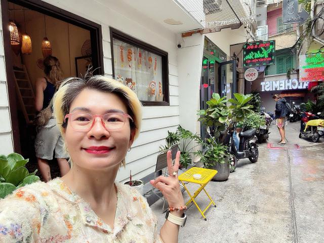 Nhà mặt phố bán