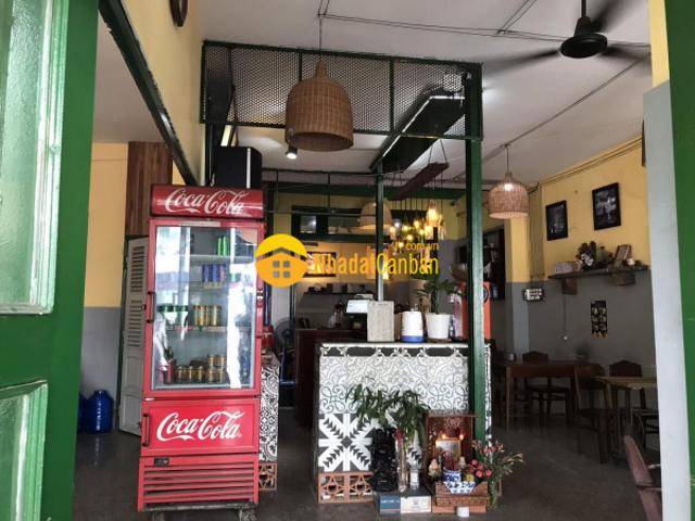 Nhà mặt phố bán