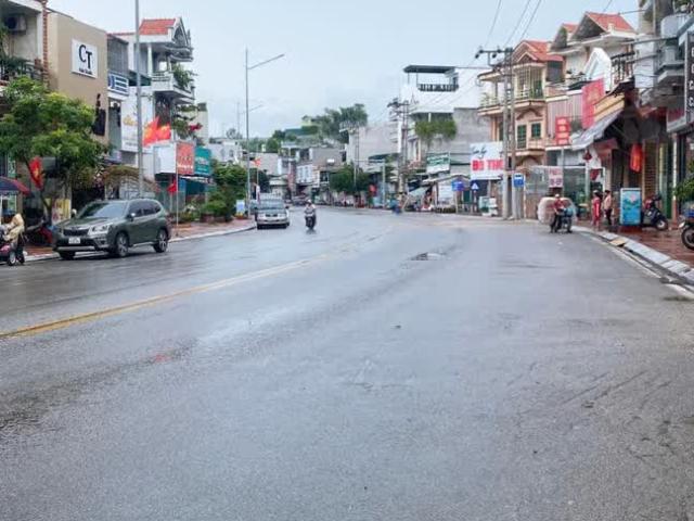 Nhà mặt phố bán tại Quảng Ninh