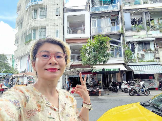 Nhà mặt phố bán