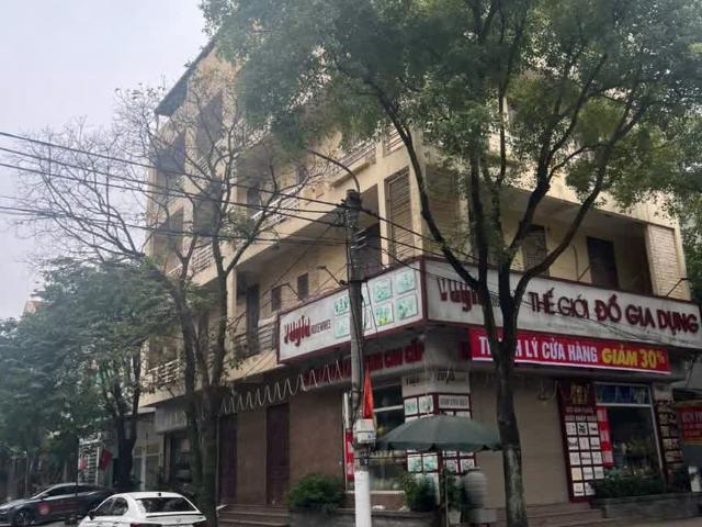 Nhà mặt phố bán tại Hoa Lư, Ninh Bình