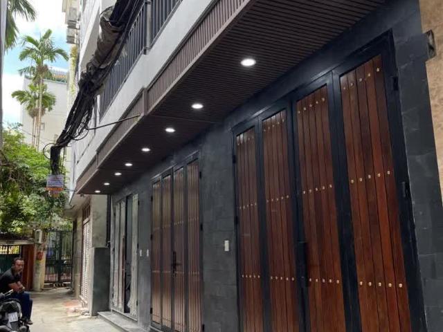 Nhà bán tại Hoàn Kiếm, Hà Nội