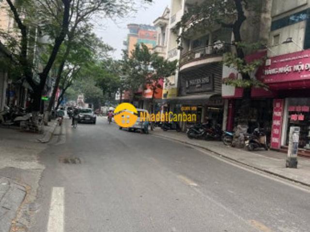 Nhà mặt phố bán
