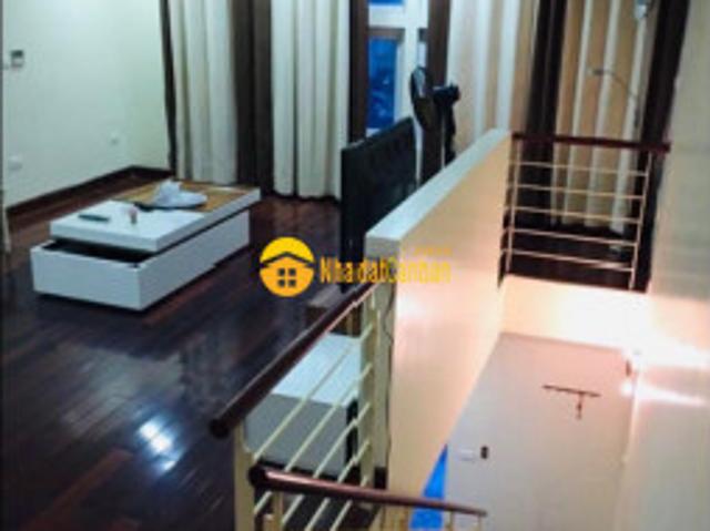 Nhà mặt phố bán