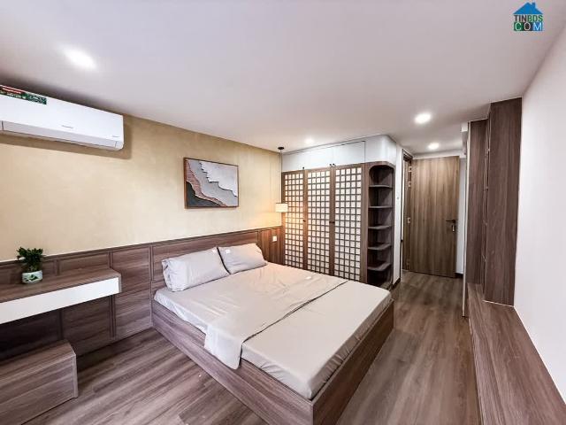 Nhà mặt phố bán