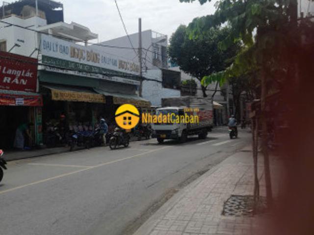 Nhà mặt phố bán
