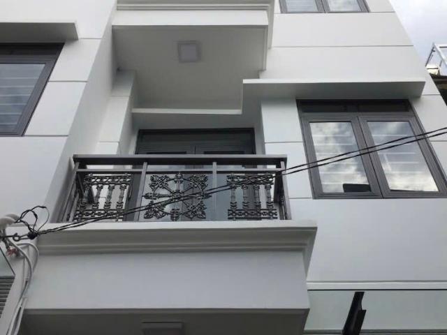 Nhà mặt phố bán