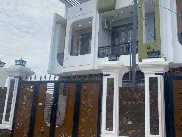 Nhà mặt phố bán