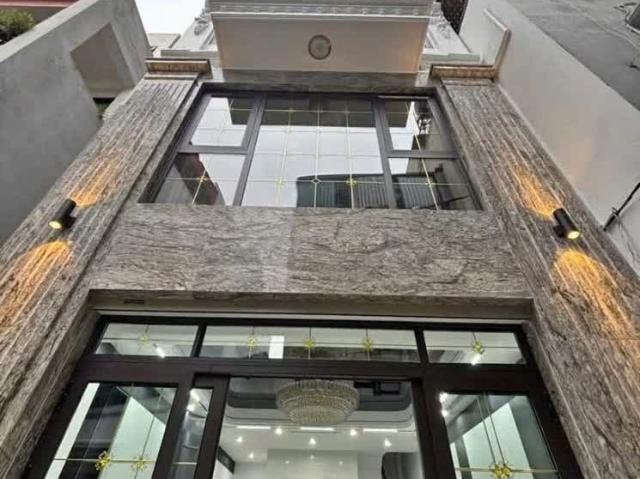 Nhà bán tại Hoàn Kiếm, Hà Nội