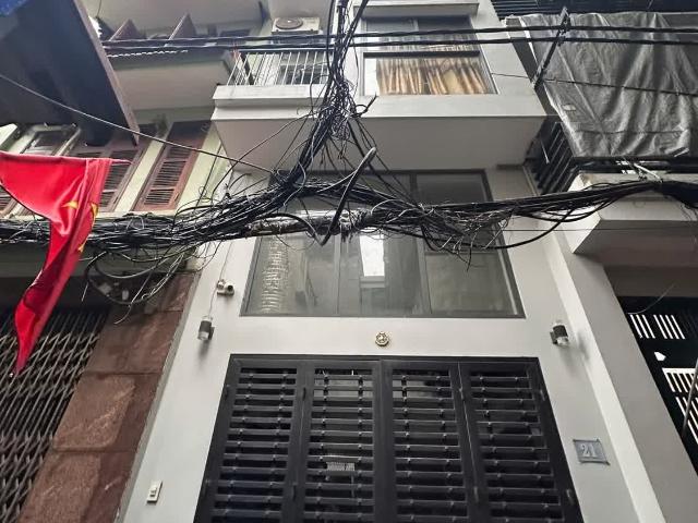 Nhà mặt phố bán tại Hoàn Kiếm, Hà Nội