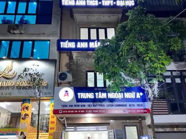 Nhà mặt phố bán tại Hoàn Kiếm, Hà Nội
