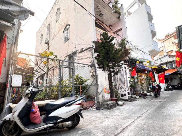 Nhà mặt phố bán