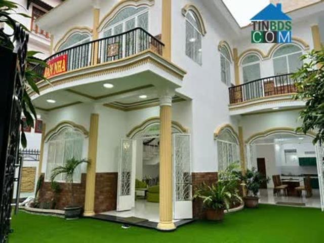 Biệt Thự bán tại Thủ Đức, Hồ Chí Minh