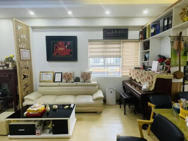 Căn hộ bán tại Hoàn Kiếm, Hà Nội