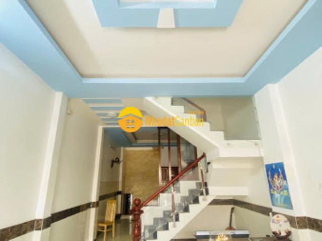 Nhà mặt phố bán