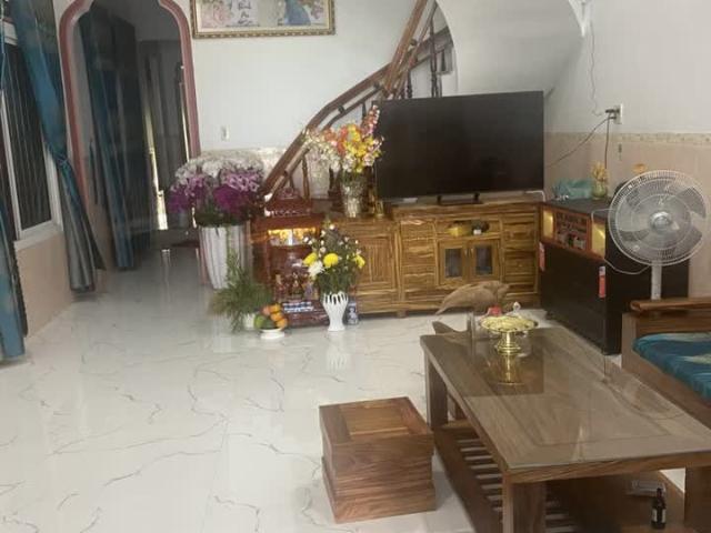 Nhà mặt phố bán tại Gia Lai